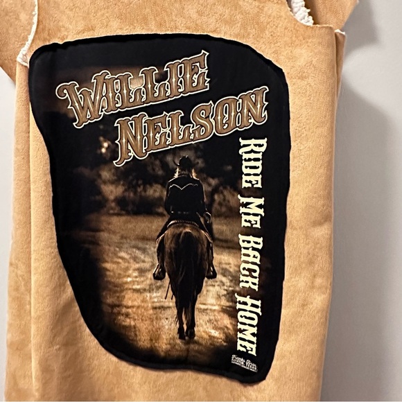 Willie Nelson ride me back home No Boundaries Junior Cozy Sueded Sherpa Vest - Picture 2 of 6